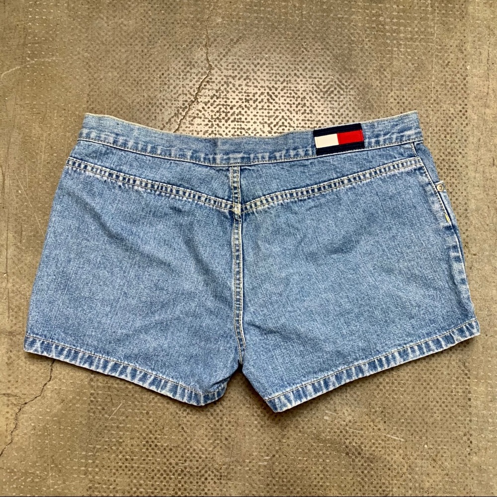 Vintage Tommy Hilfiger Shorts